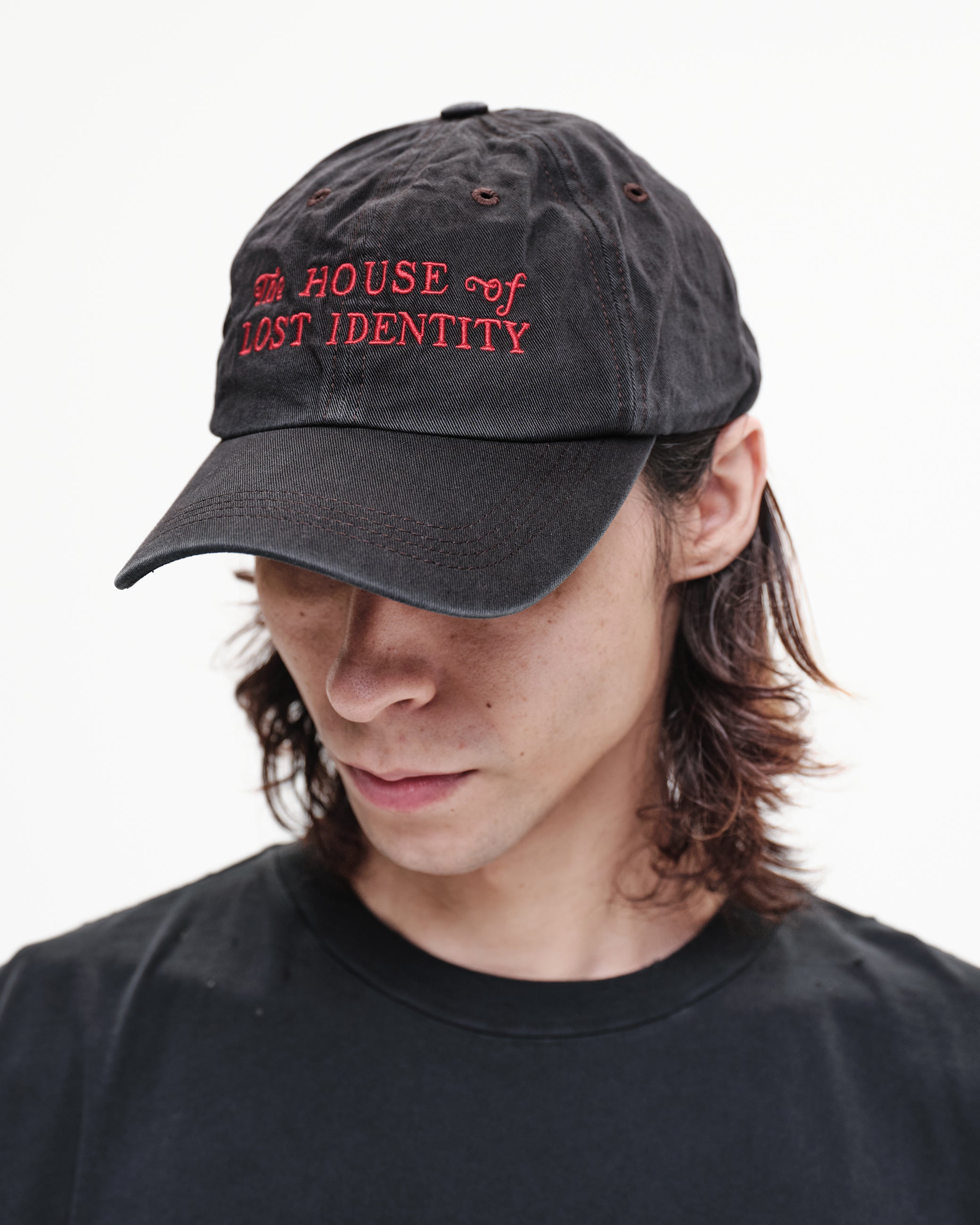 HOUSE OF LOST IDENTITY HAT